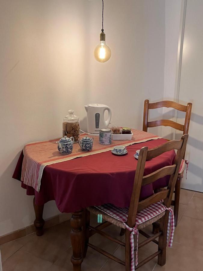 Ca La Tendeta Tivissa Exterior foto